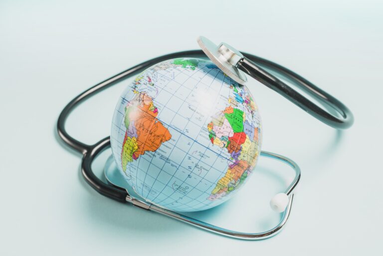 stethoscope-globe-blue-background (2)